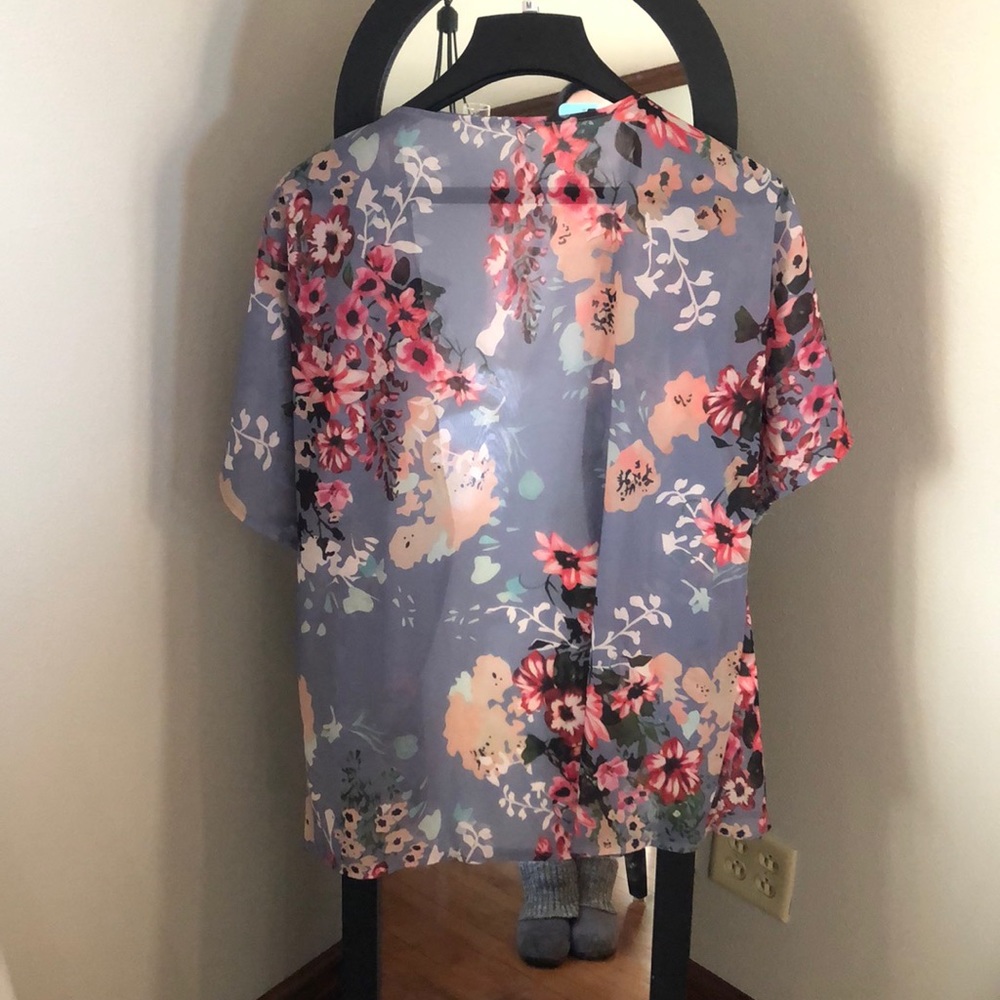 Kimono - Picture 4 of 4